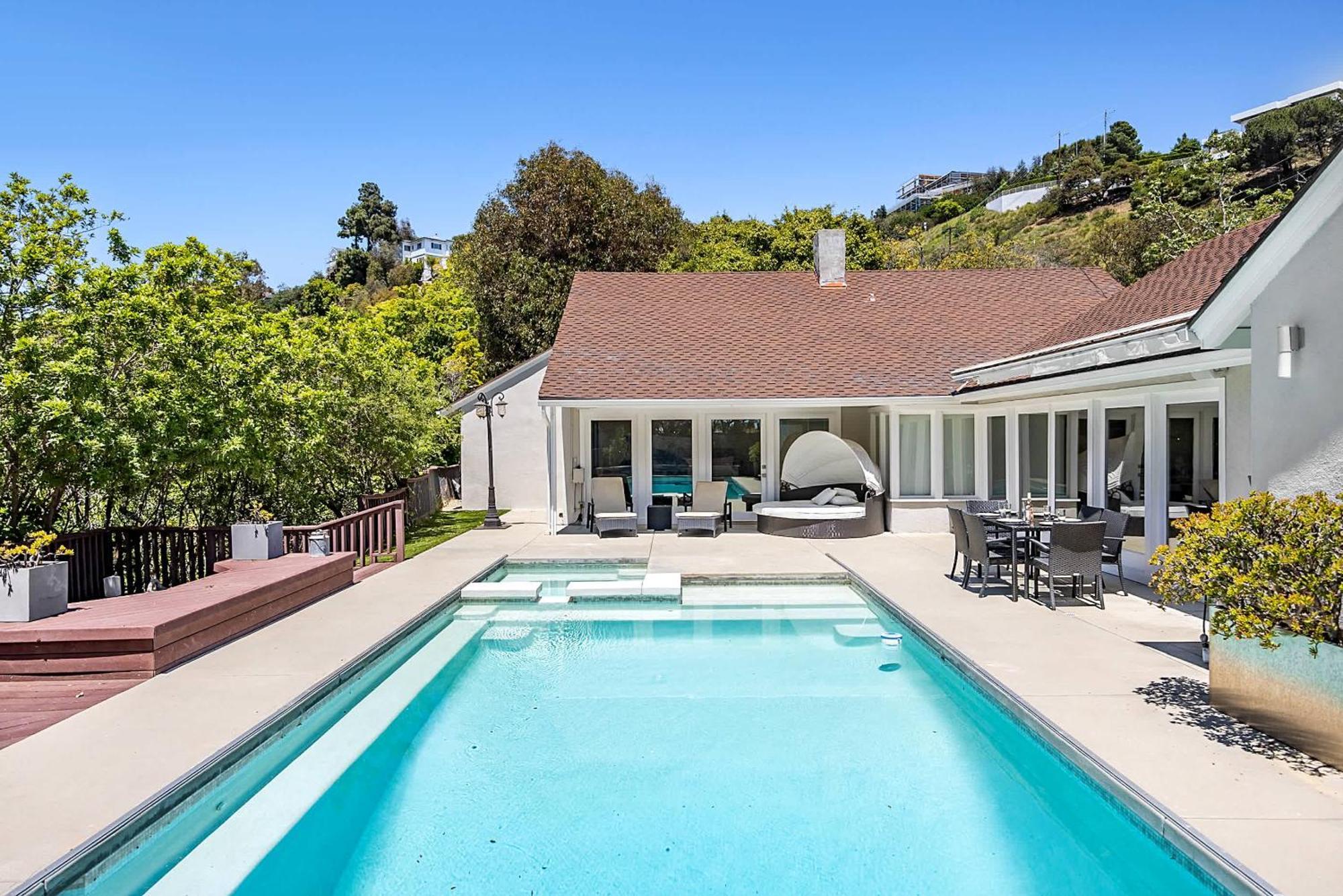 New Listing Beverly By Colby & Conrad Los Angeles
