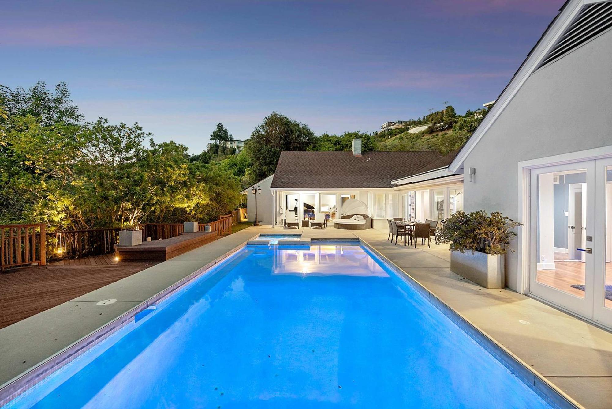 New Listing Beverly By Colby & Conrad * Los Angeles